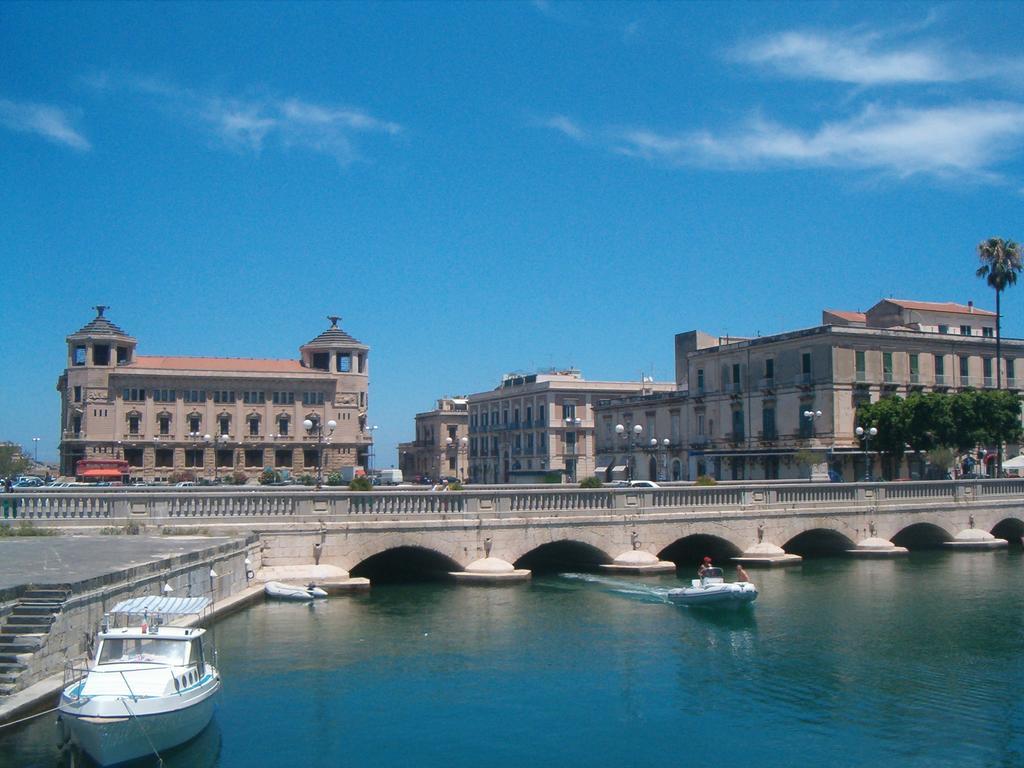 Syracuseapartments Isonzo Di Siracusa Stupendo Appartamento Vicino Ad Ortigia E A 200M Dal Mare Exterior photo